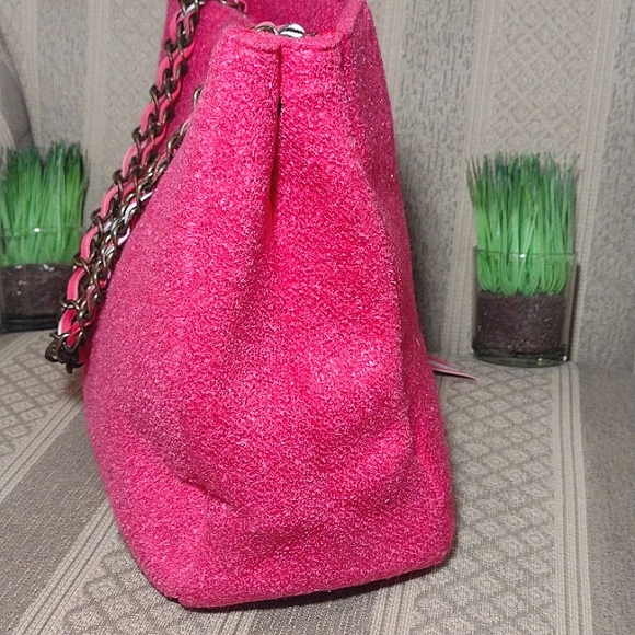 Goldie Limited Edition Barbie Pink Tweed Tote Bag - Picture 6 of 14